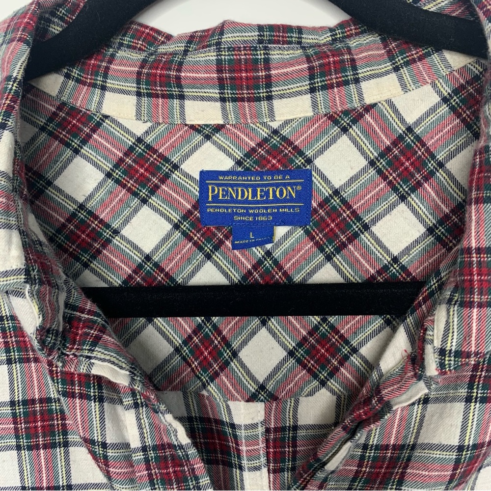 Pendleton Button Down Flannel Size Large - image 6